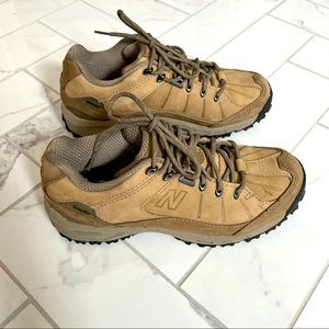 New Balance 965 Waterpoof Hiking Shoes